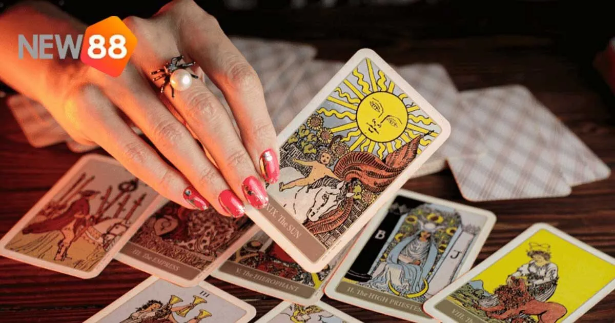 Game Bài Tarot Siêu Cuốn Hút Người Chơi Tại Nhà Cái New88 2 Giới thiệu về game bài tarot